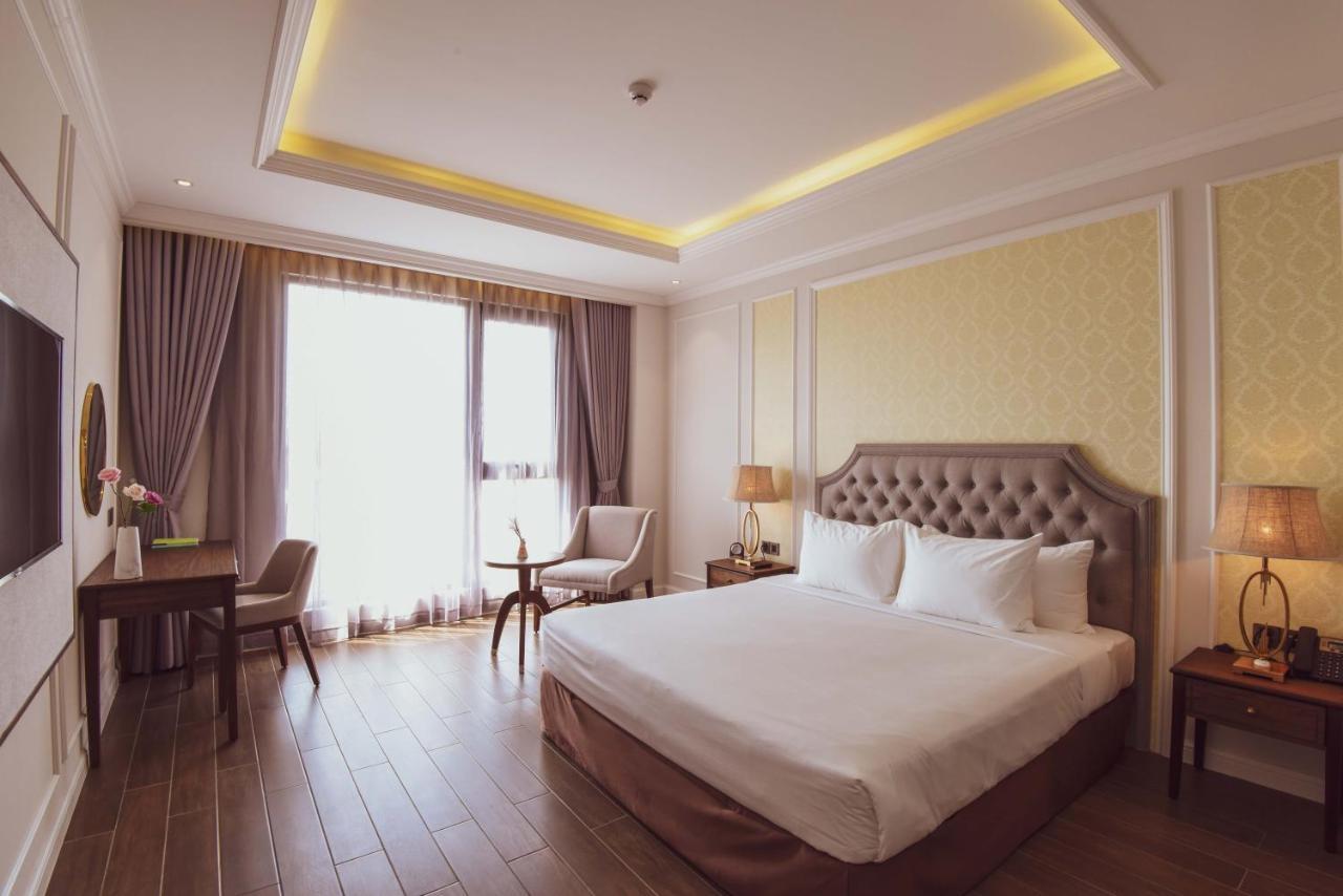Phu Cuong Hotel Cà Mau Екстериор снимка