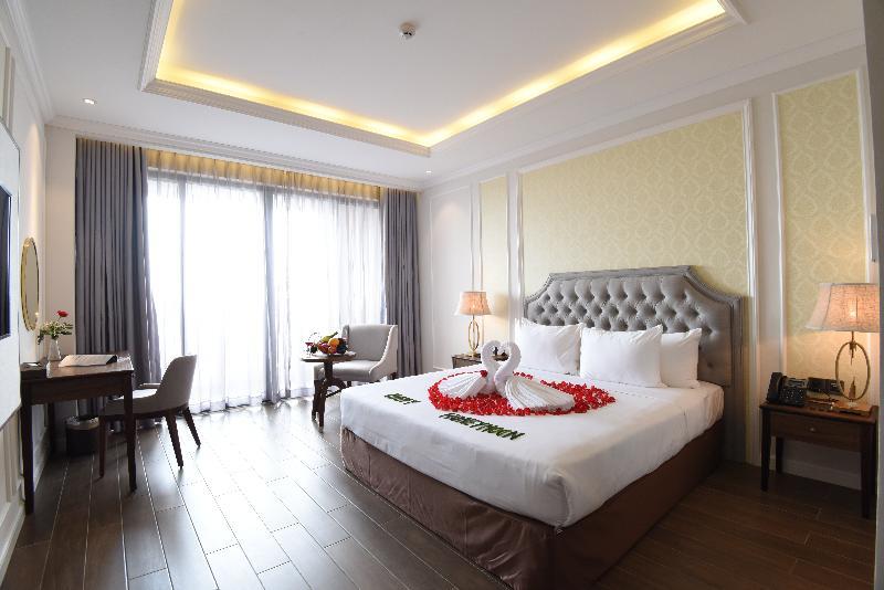 Phu Cuong Hotel Cà Mau Екстериор снимка